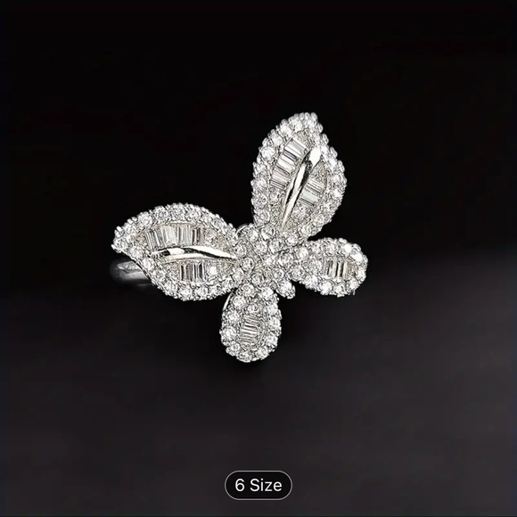 Ring - Picture 1 of 1